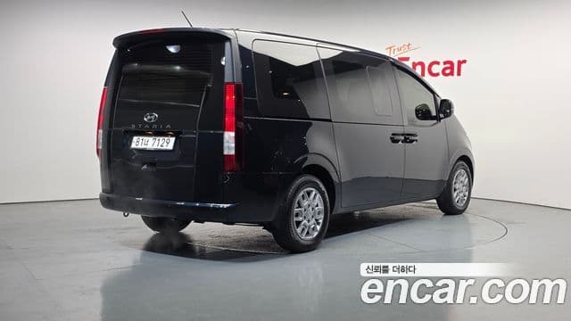 Hyundai Staria Modern, 2022 2