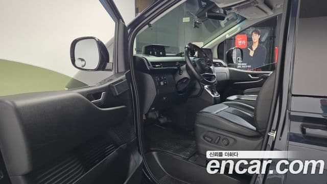 Hyundai Staria Modern, 2022 10