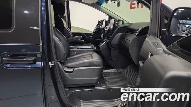 Hyundai Staria Modern, 2022 11