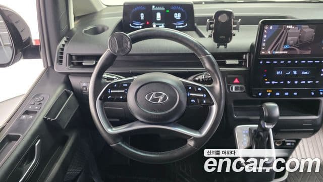 Hyundai Staria Modern, 2022 13
