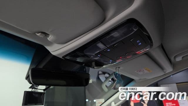 Hyundai Staria Modern, 2022 18