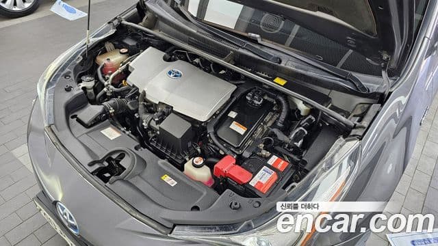 Toyota 프리우스 4세대 1.8 E, 2017 6