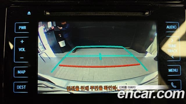 Toyota 프리우스 4세대 1.8 E, 2017 16