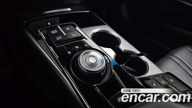 Kia K8 Trendy(арендный автомобиль), 2022 9