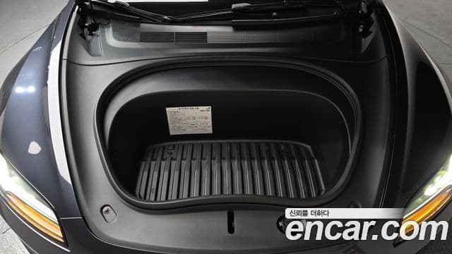 Tesla модель 3, 2024 6