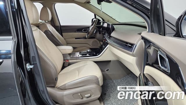Kia Carnival 4세대 Signature, 2021 11