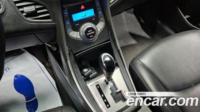 Hyundai Avante MD M16 GDI Avenue, 2014 9