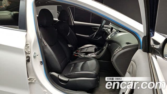 Hyundai Avante MD M16 GDI Avenue, 2014 12