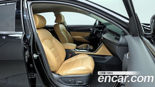Kia K7 Premier Noblesse, 2020 10