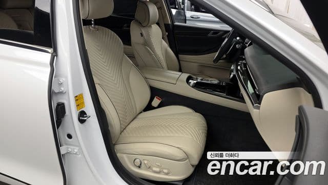 Genesis G80 (RG3) бензин 2.5 турбо AWD, 2022 11