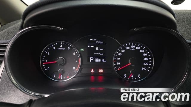 Kia K3 Luxury, 2013 6