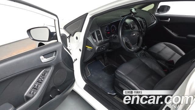 Kia K3 Luxury, 2013 10