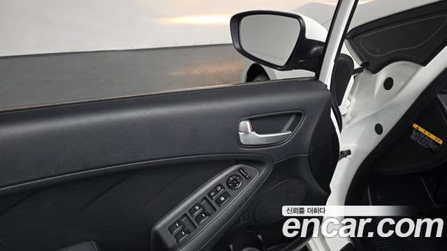 Kia K3 Luxury, 2013 13