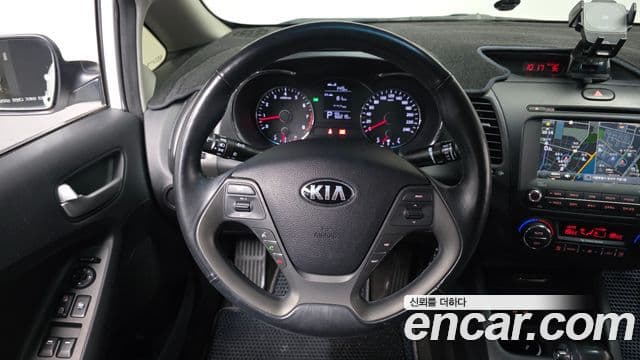 Kia K3 Luxury, 2013 15