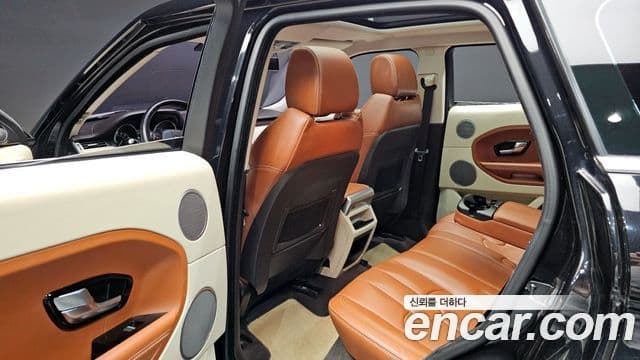 Land Rover Range Rover Evoque Prestige, 2013 11