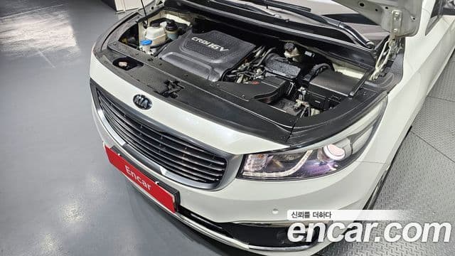 Kia All New Carnival Prestige, 2015 6