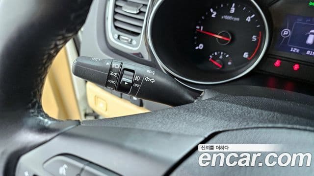 Kia All New Carnival Prestige, 2015 17