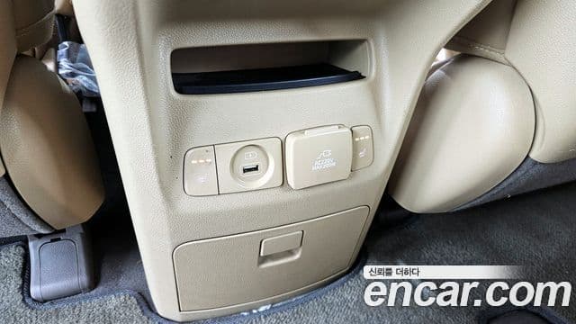 Kia All New Carnival Prestige, 2015 18