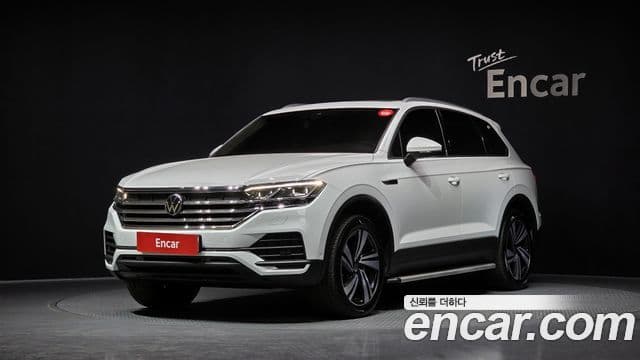 Volkswagen Touareg 3세대 Premium, 2023 1