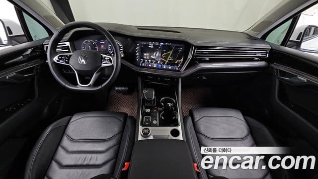 Volkswagen Touareg 3세대 Premium, 2023 7
