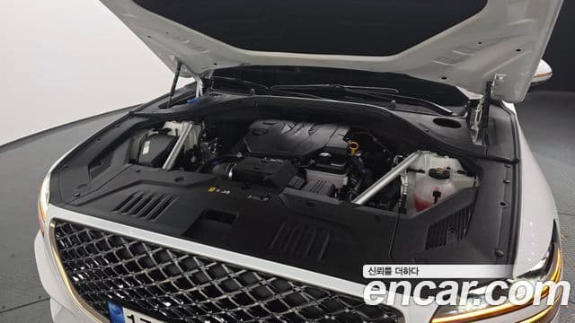 Genesis GV70, 2023 6