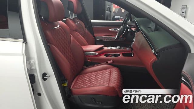 Genesis GV70, 2023 10