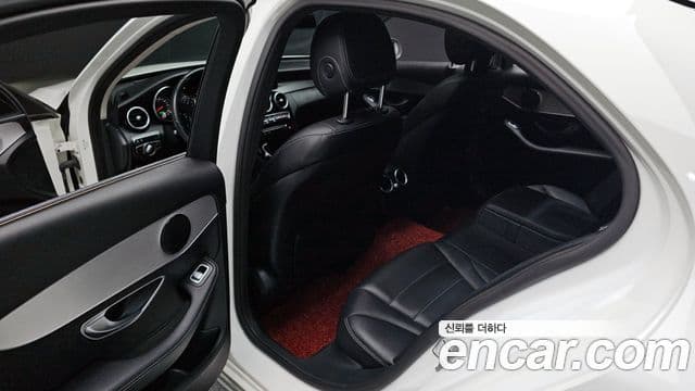 Mercedes-Benz C-класс W205 Avantgarde, 2017 11