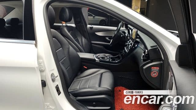 Mercedes-Benz C-класс W205 Avantgarde, 2017 12