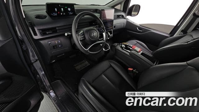 Hyundai Staria Modern, 2025 7