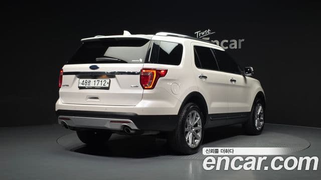 Ford Explorer 5세대, 2017 2