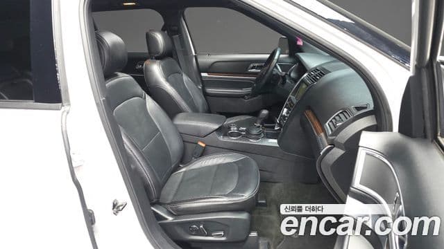 Ford Explorer 5세대, 2017 11