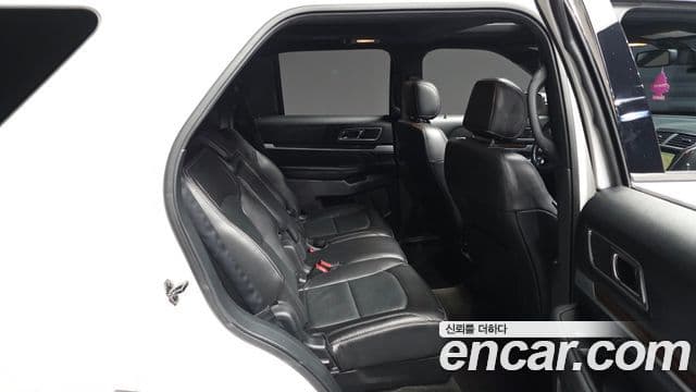 Ford Explorer 5세대, 2017 12
