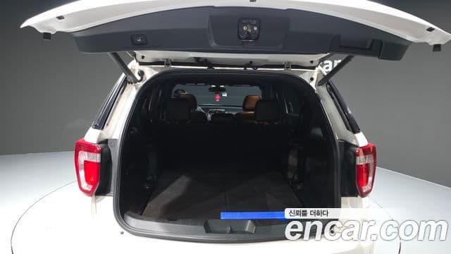 Ford Explorer 5세대, 2017 20