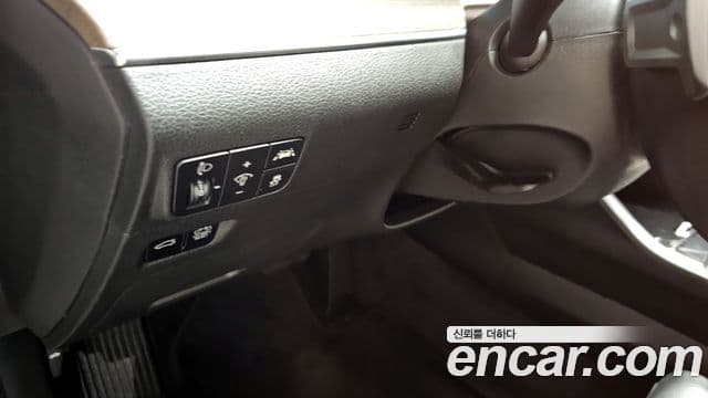 Kia K5 гибрид 3세대 Noblesse, 2023 14