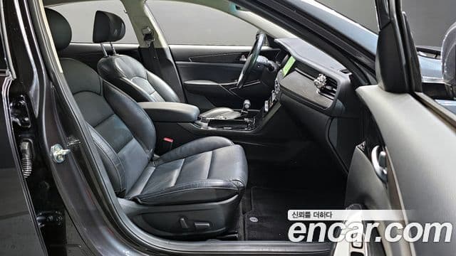 Kia K7 Premier 3.0 LPI Trendy(арендный автомобиль), 2020 10