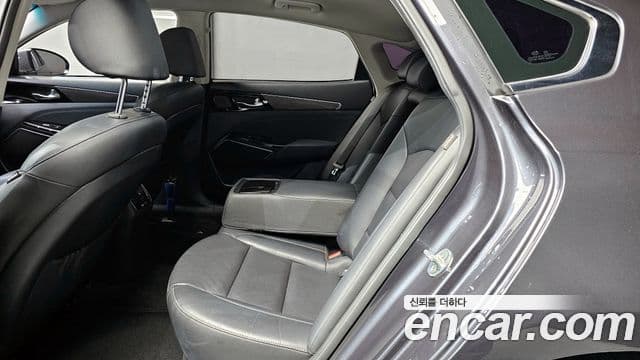 Kia K7 Premier 3.0 LPI Trendy(арендный автомобиль), 2020 13