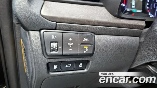 Kia K7 Premier 3.0 LPI Trendy(арендный автомобиль), 2020 17