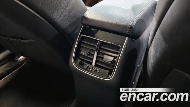 Kia K7 Premier 3.0 LPI Trendy(арендный автомобиль), 2020 19