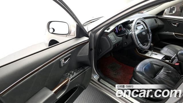 Hyundai Grandeur New Luxury LPI Q270 для людей с инвалидностью, 2010 11