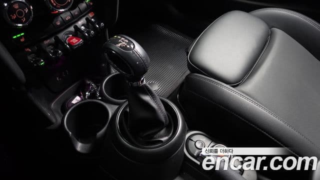 Mini Cooper 3세대, 2018 9