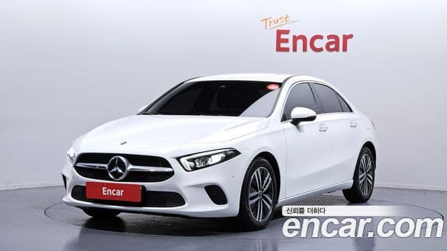 Mercedes-Benz A-класс W177 A220 седан, 2022 1