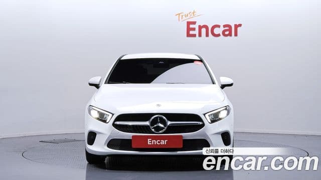Mercedes-Benz A-класс W177 A220 седан, 2022 3