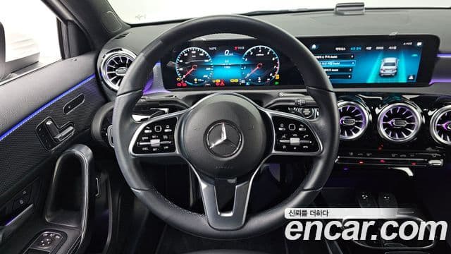Mercedes-Benz A-класс W177 A220 седан, 2022 14