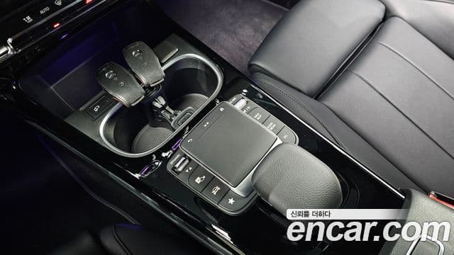 Mercedes-Benz A-класс W177 A220 седан, 2022 17