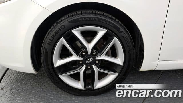 Kia Forte купе Premium, 2010 все фото