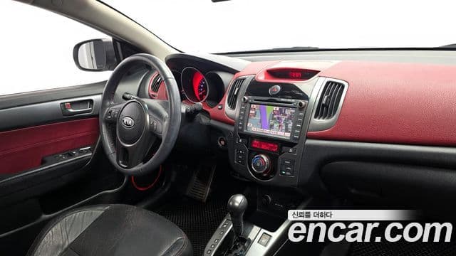 Kia Forte купе Premium, 2010 7