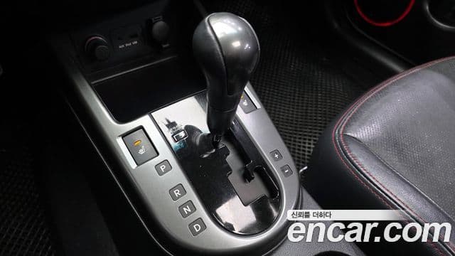 Kia Forte купе Premium, 2010 9