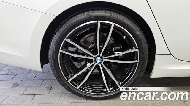 BMW 3시리즈 (G20) 320i M Sport, 2022 все фото