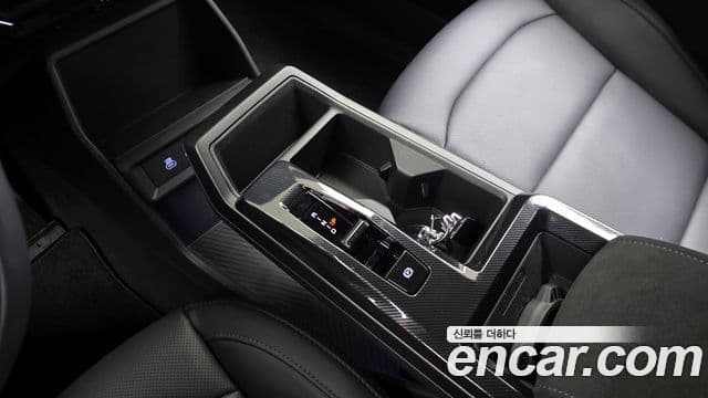 KG모빌리티(SsangYong) Musso EV (O100) Black Edge AWD, 2026 9