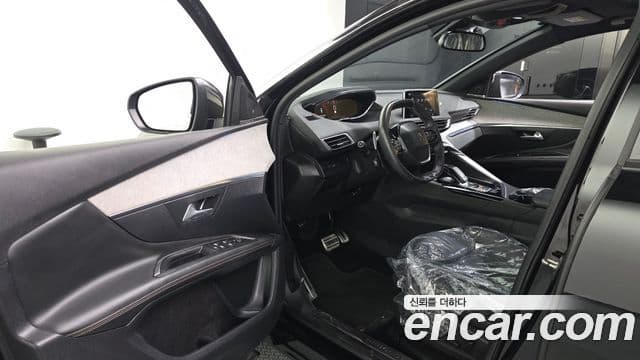 Peugeot 3008 2세대 2.0 BlueHDi GT, 2018 10